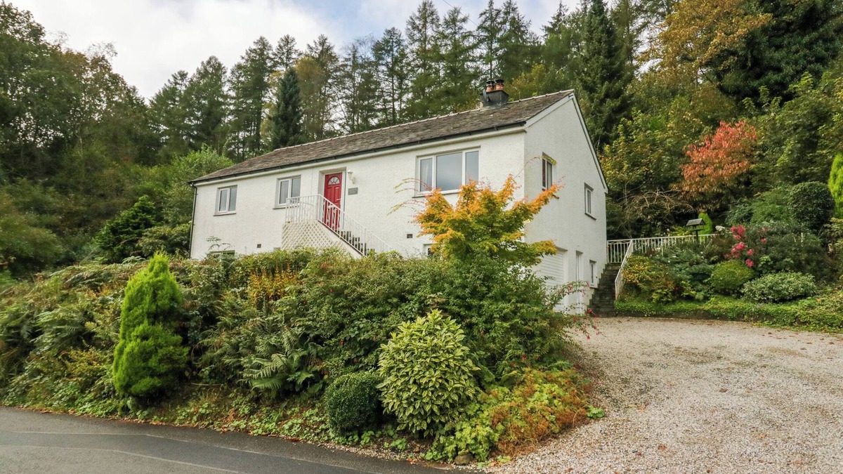 Backbarrow House | INGLENOOK, pet friendly, with open fire in Ulverston