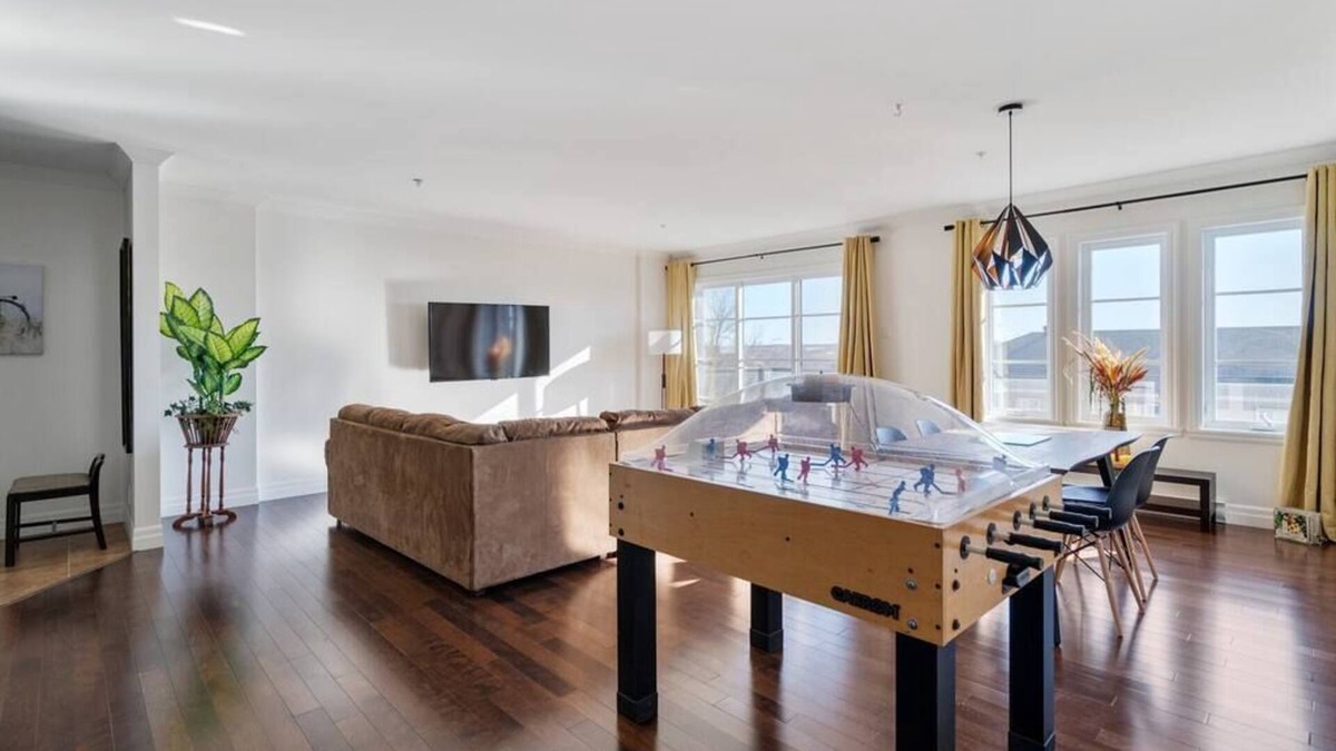 Boischatel Apartment | INITIAL | ESPACE SOLEIL | Chutes-Montmorency + Vue Fleuve
