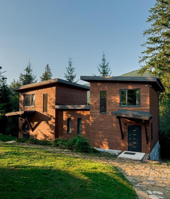 Tatariv House | InMount