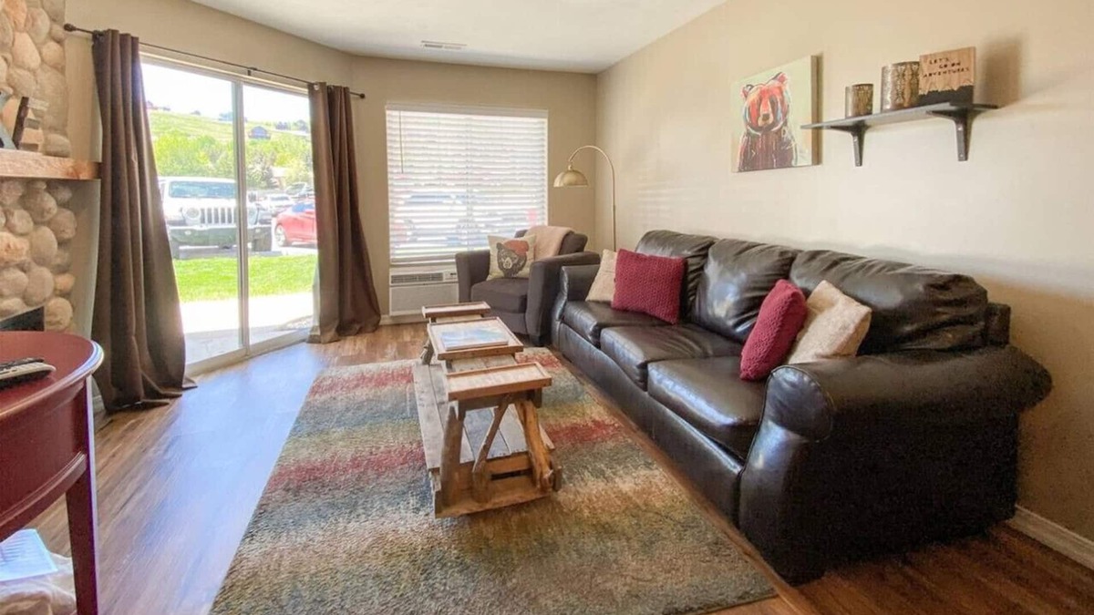 Harbor Village Condo | Inn Building Condo #102- Updated Ground Level