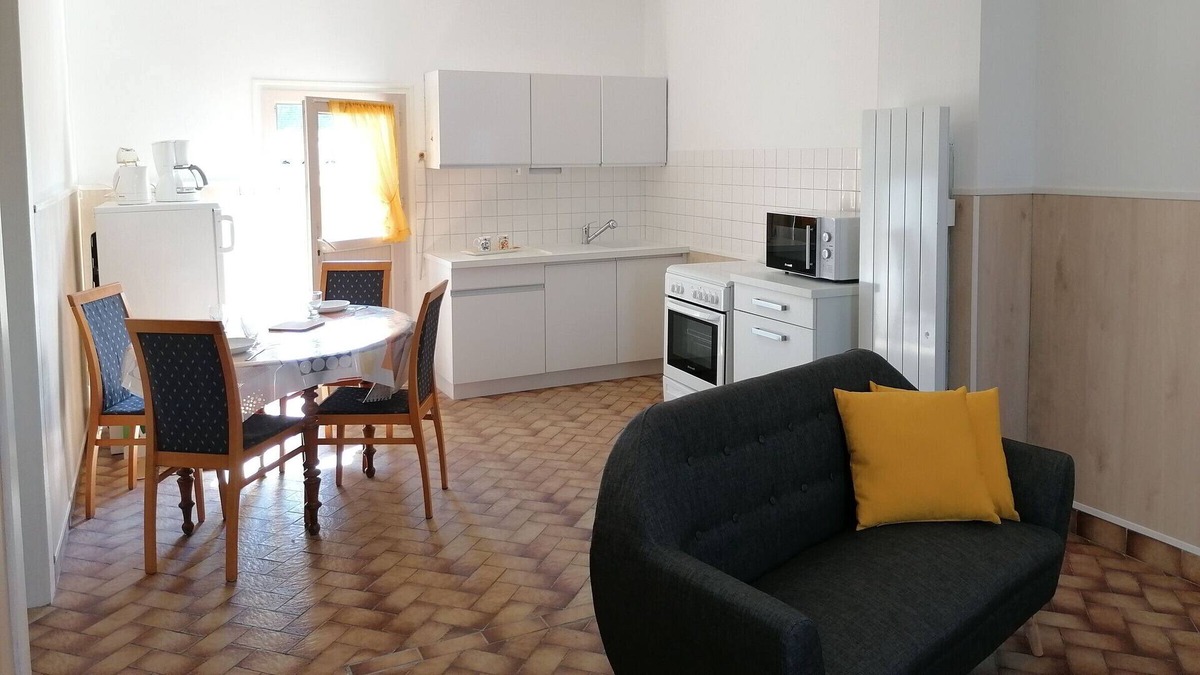 Craon House | Inn Craon, 2 bedrooms, sleeps 3