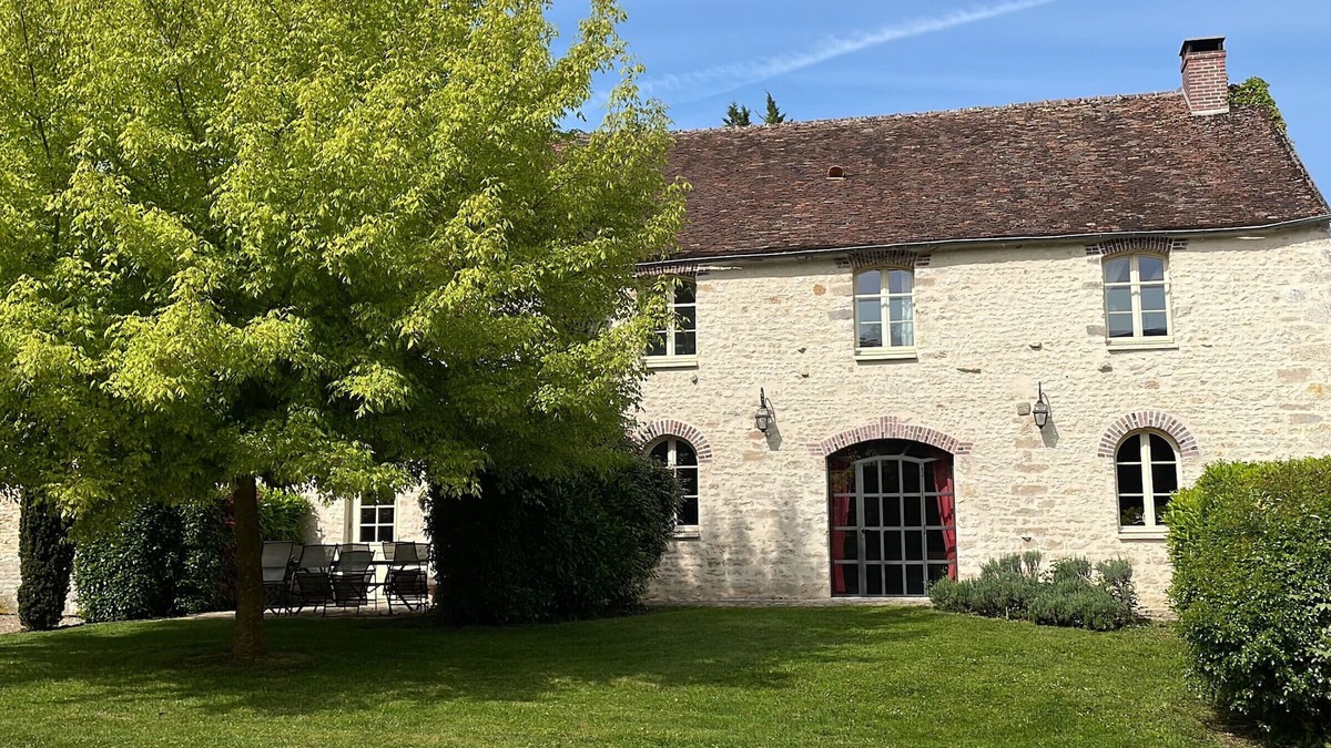 Malesherbes Cottage | Inn Le Malesherbois-Malesherbes, 4 bedrooms, 11 people