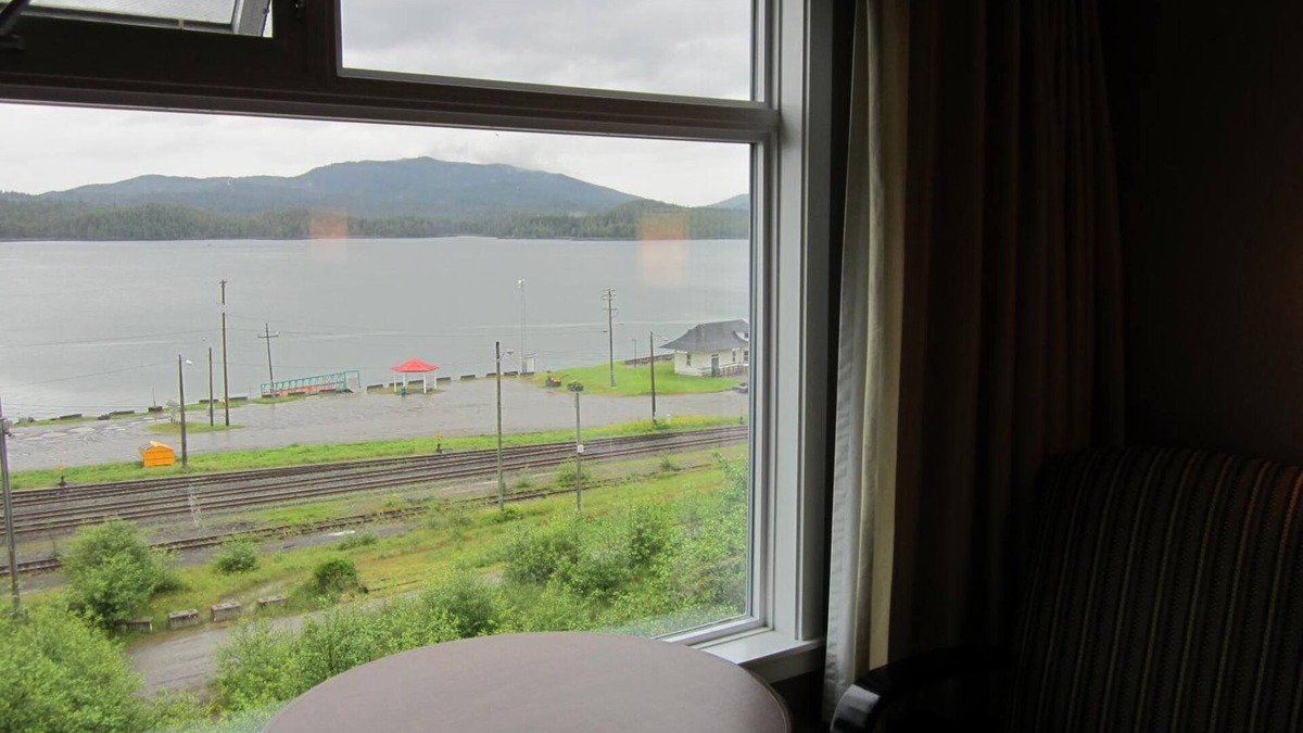 Prince Rupert Hotel | Inn On The Harbour