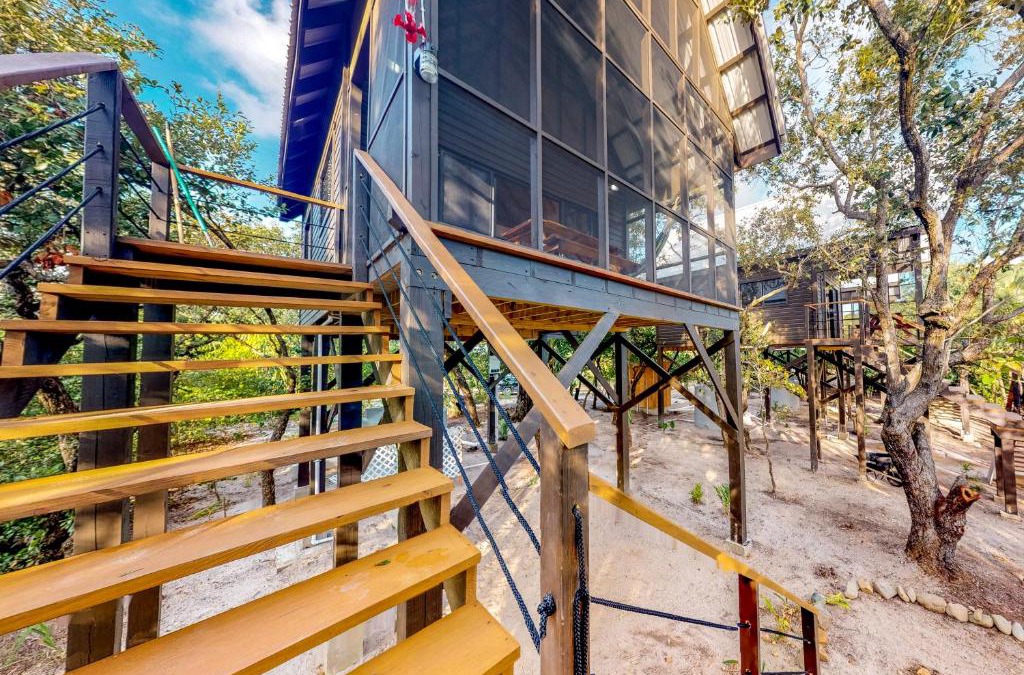 Surfside House | Inn The Trees Cabañas