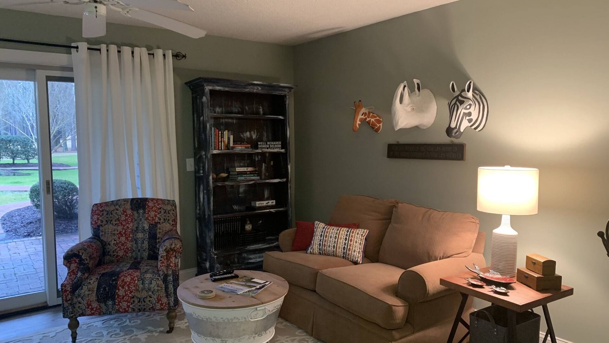 Snug Harbor Condo | Inner Banks Condo With Golf Course and Marina Access