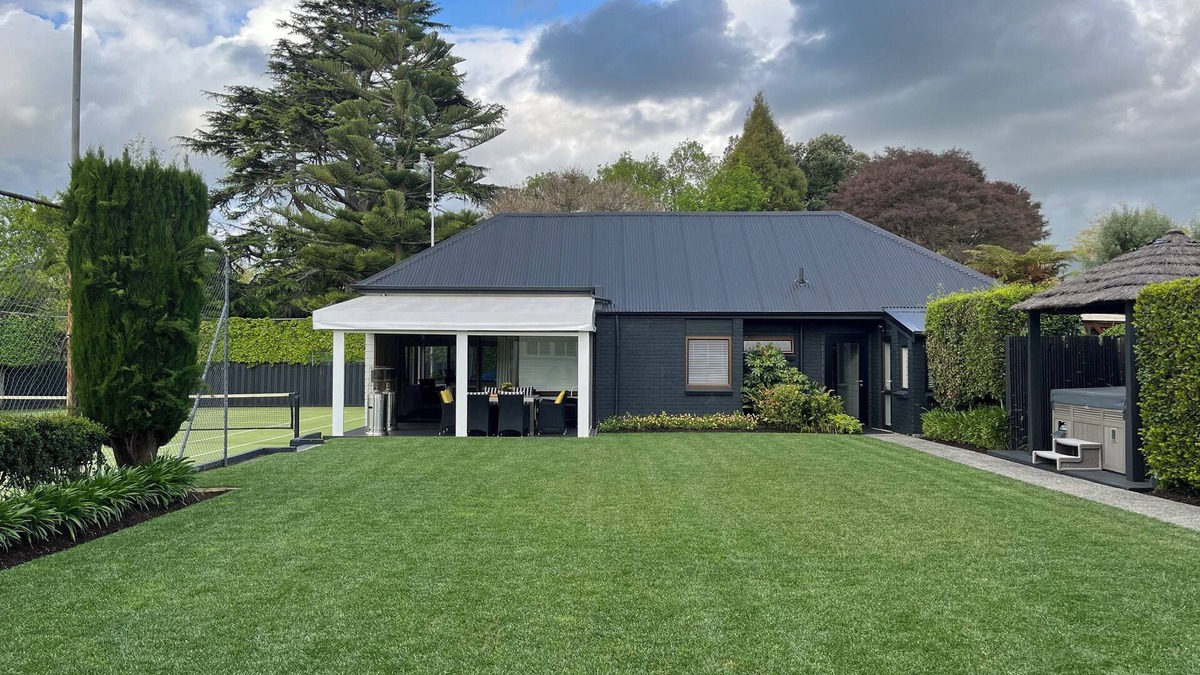 Claudelands House | INNER CITY RETREAT