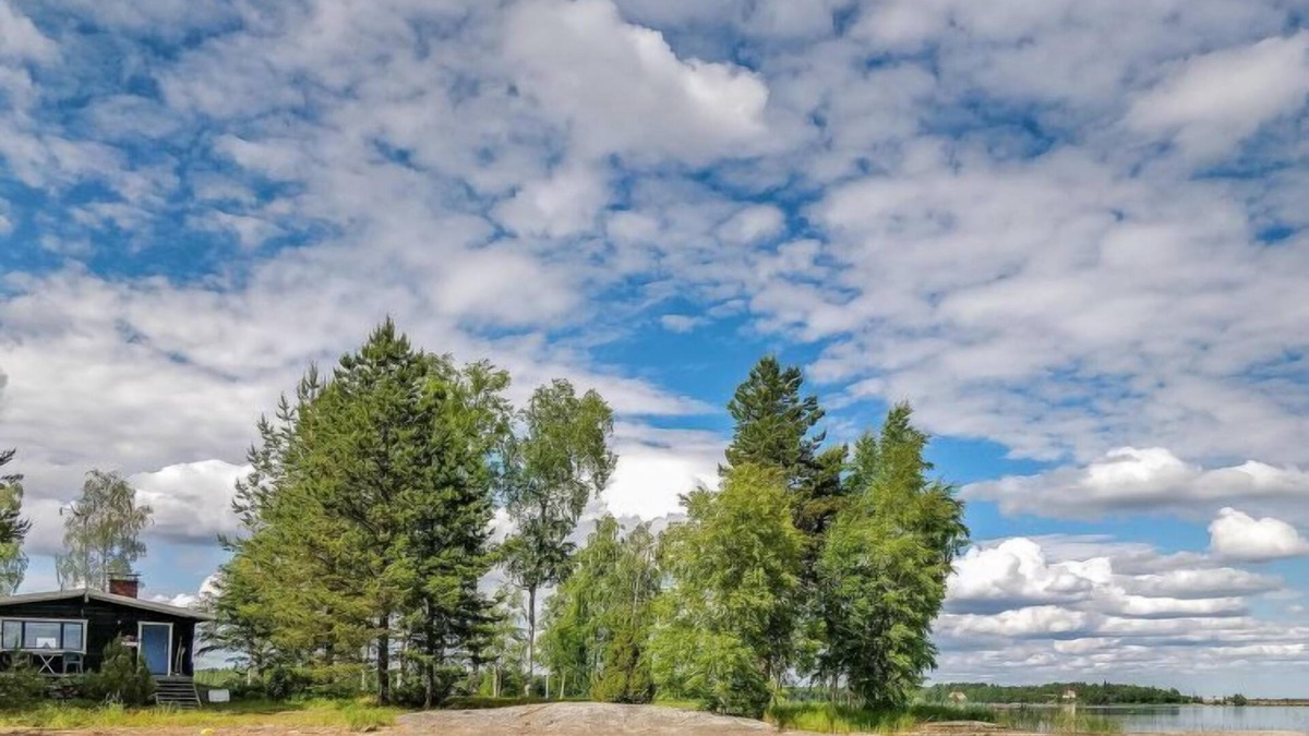 Pyhasalmi House | Inninniemi by Interhome