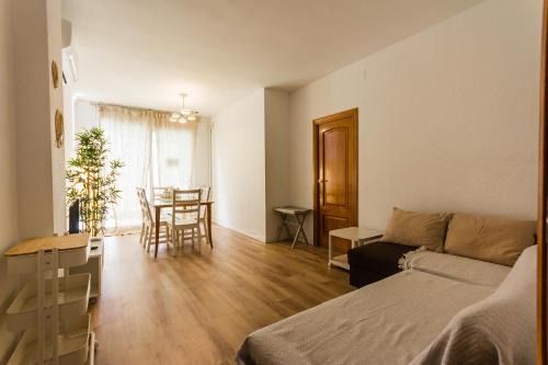 Esquerra de l'Eixample Apartment | INNOUTHOME Apartamento Eixample Barcelona