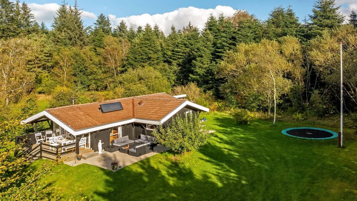 Fjerritslev House | "Inola" - 3.5km from the sea by Interhome