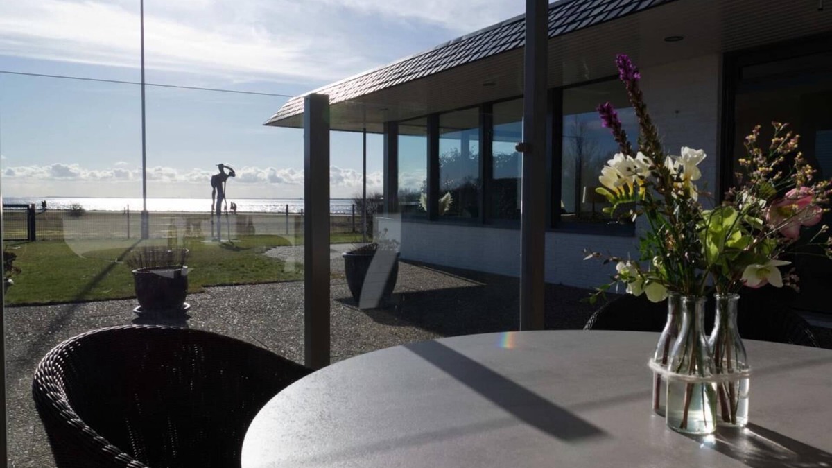 Fehmarn House | Inselblume 82 - Bungalow on the south beach with sea view