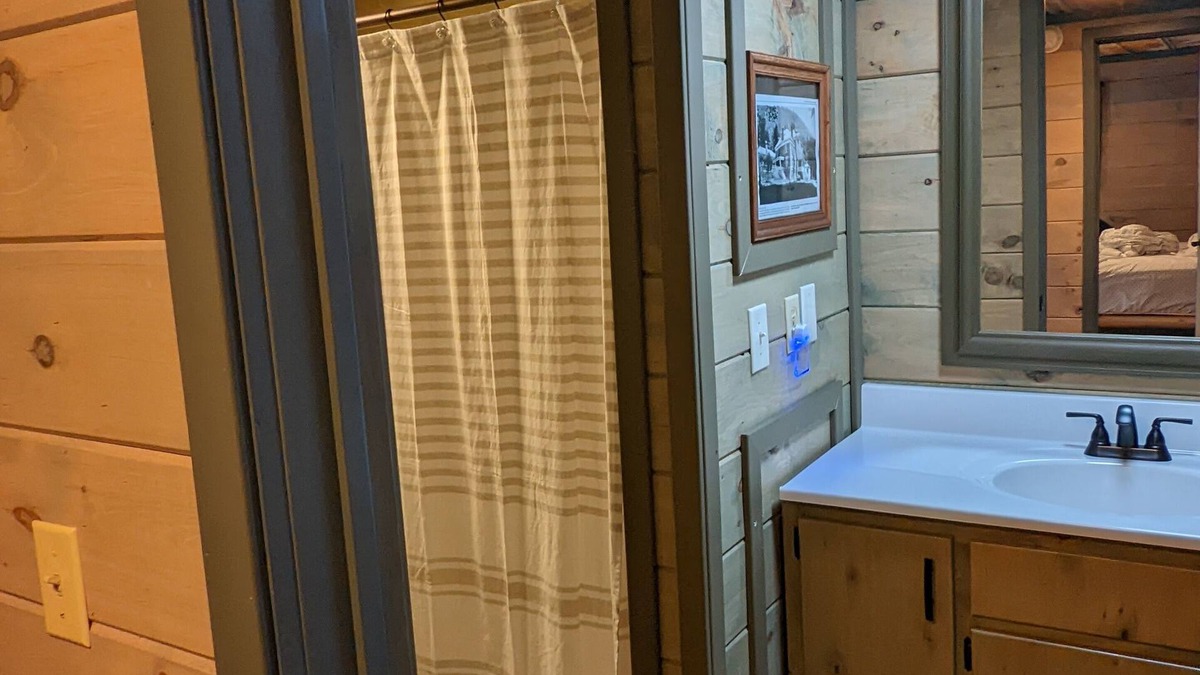 Prince Cabin | Inside the New River Gorge National Park & Preserve