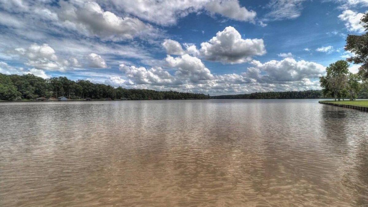Eatonton House | Inspirational Lake Front Escape