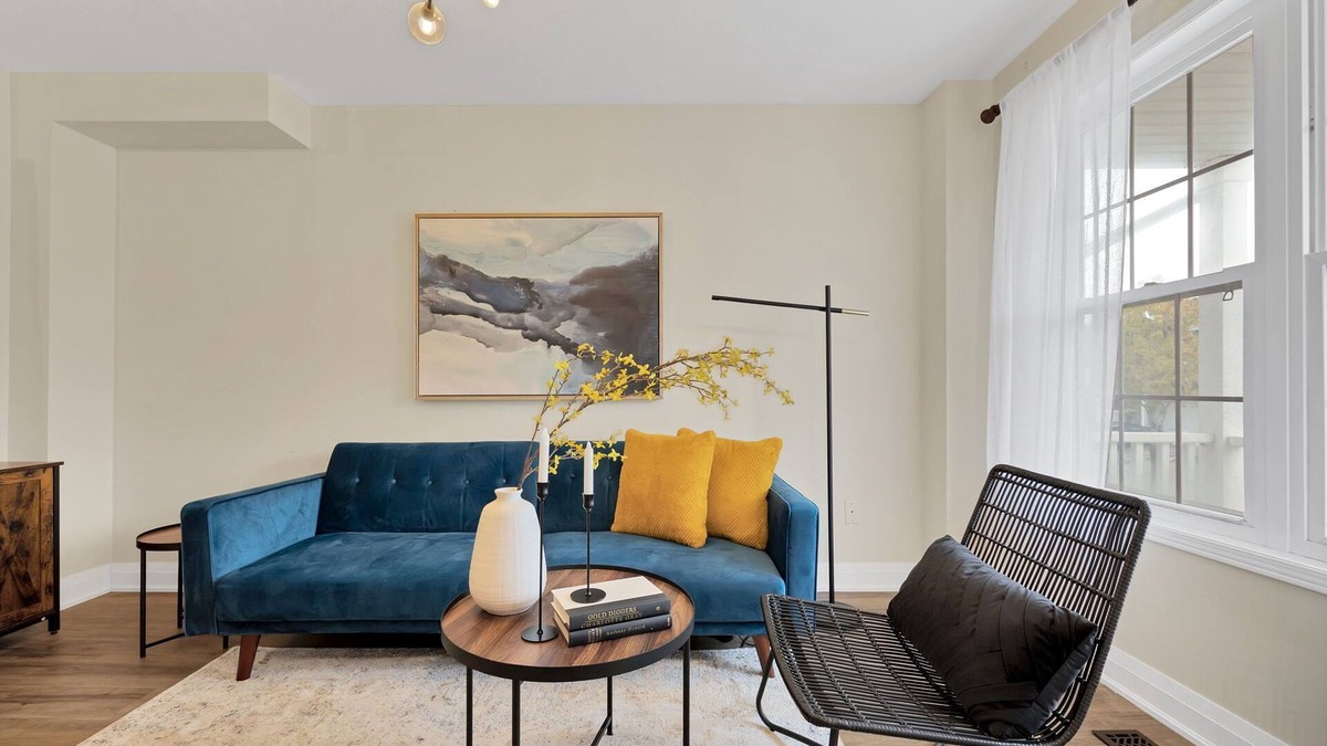 Cambridge House | Instaworthy Home - Relaxing Patio w/BBQ - Pet Friendly
