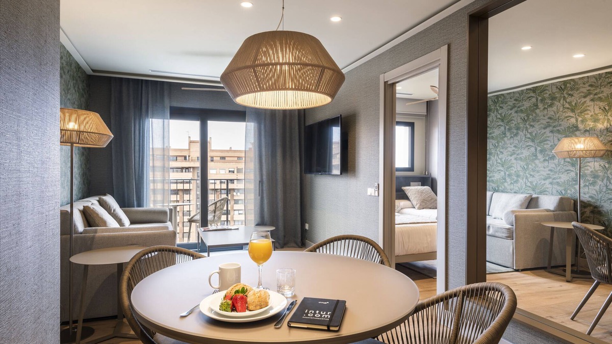 Penya-roja Hotel | Intelier Core Suites Valencia