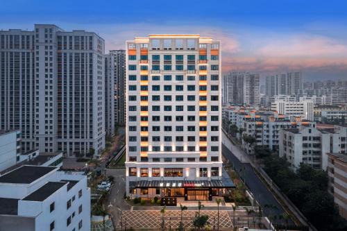 Long Hua Hotel | Intercity Hotel Haikou High Speed Rail East Station
