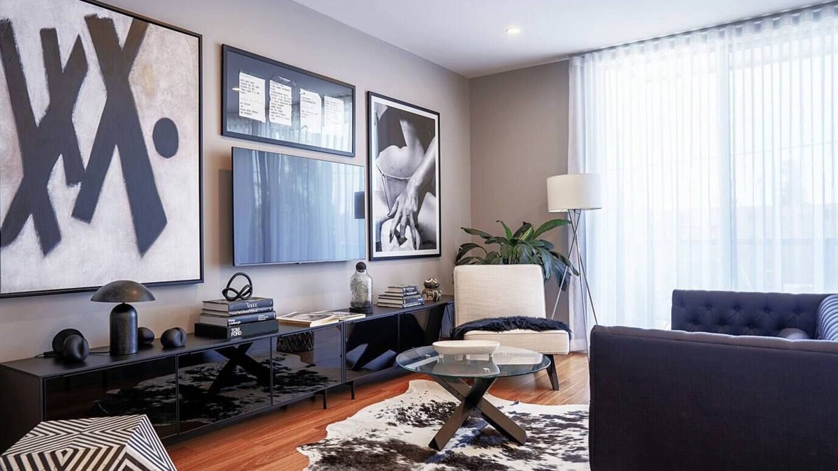 Plympton Apartment | Interior Designed Art Haven between City and Beach