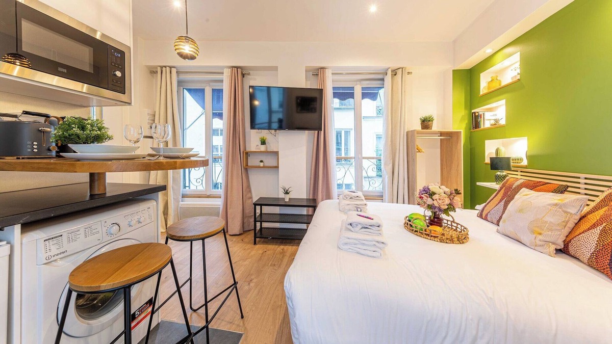 Strasbourg -Saint-Denis Apartment | Intimate studio - 1BR/2P - Sentier