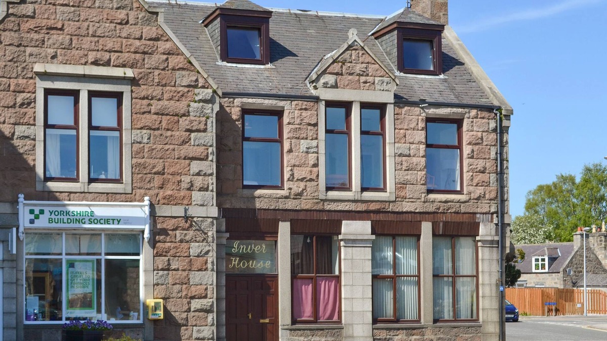 Inverurie Cottage | Inver House Apartment