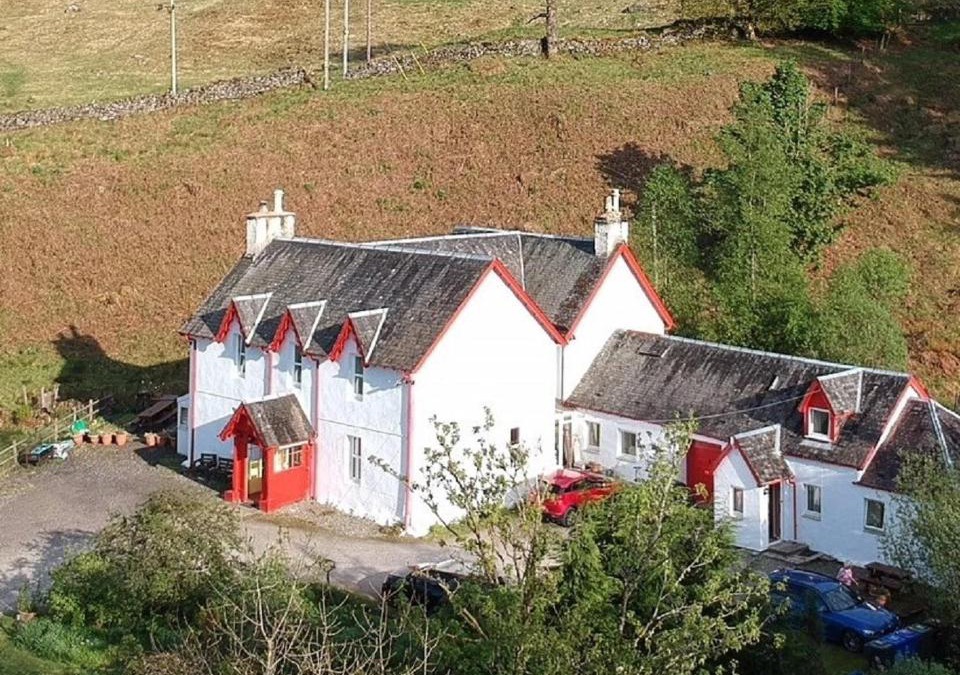 Crianlarich Bed & Breakfast | Inverardran House Bed and Breakfast