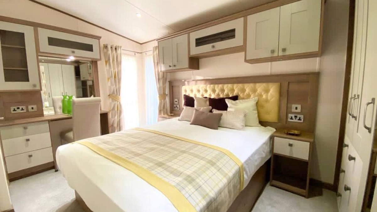 Tattershall Cabin | Inviting 3-Bed lodge Tattershall Lakes, Lincoln