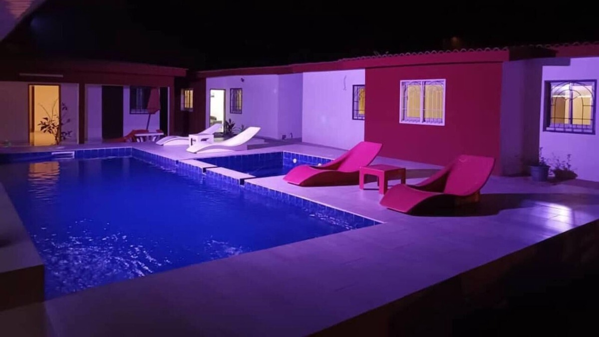 Assinie Apartment | Inviting 6-Bed with Swimming Pool in Assinie