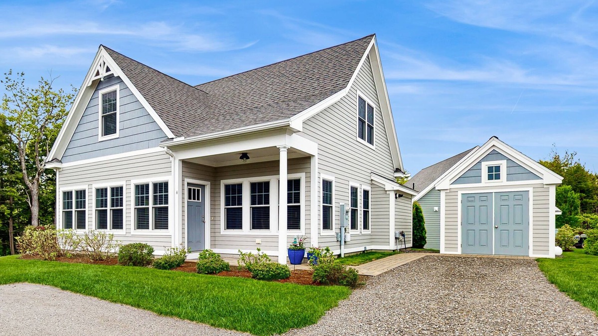 Arundel Cottage | Inviting getaway w/AC, heated pool, hiking trails, gym & nearby beaches