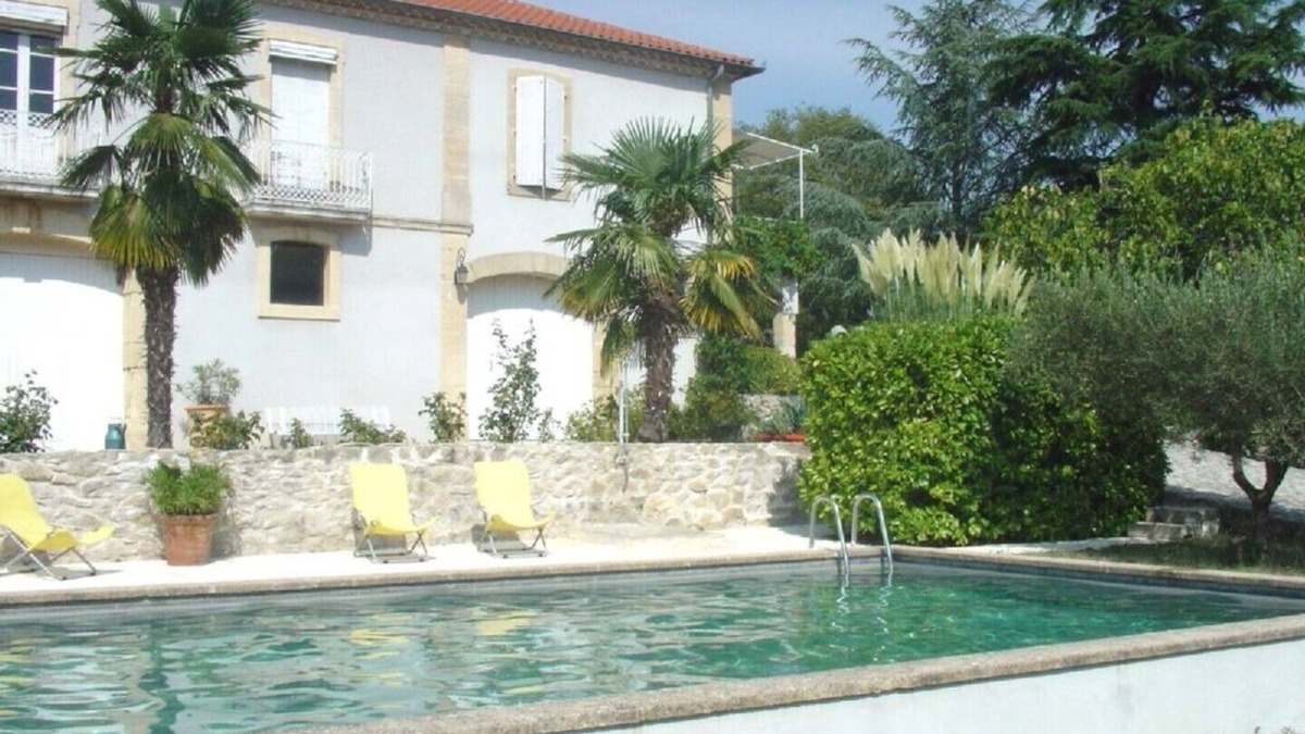 Moulezan House | Inviting natural stone house (2-6 people), well-tended park with a large pool