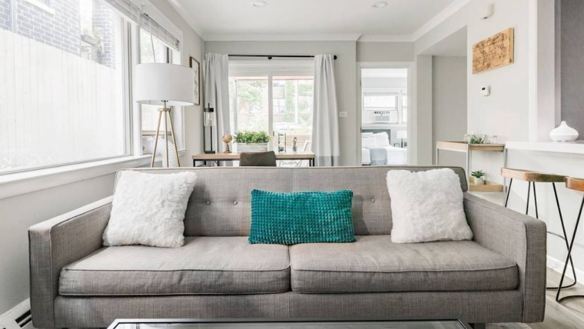Uptown House | Inviting Stylish Home with Covered Patio