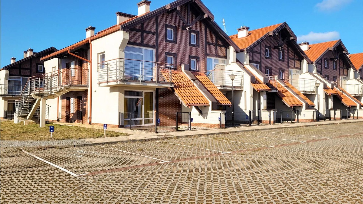 Krynica Morska Apartment | Inviting vacation apartment in Krynica Morska.