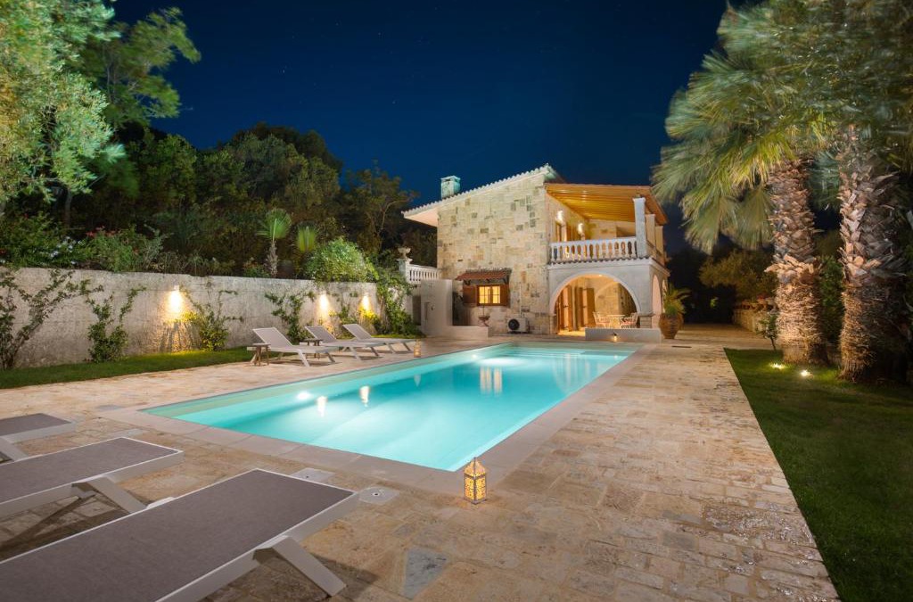 Dafnata Villa | Ionian Garden Villas - Villa Pietra