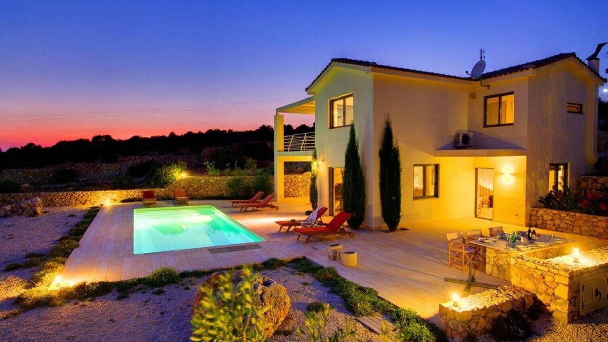 Lassi House | IONIAN Residence houses