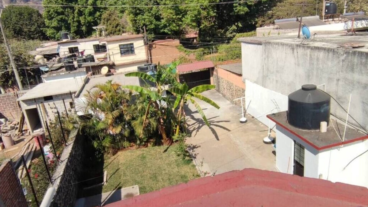Tepoztlan Bed & Breakfast | IOW4 NA FuegoSol 2B CasaYogaLounge