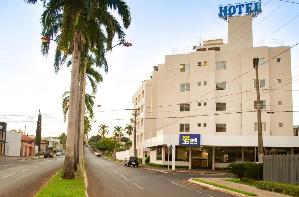Itumbiara Hotel | IPÊ PLAZA HOTEL LTDA