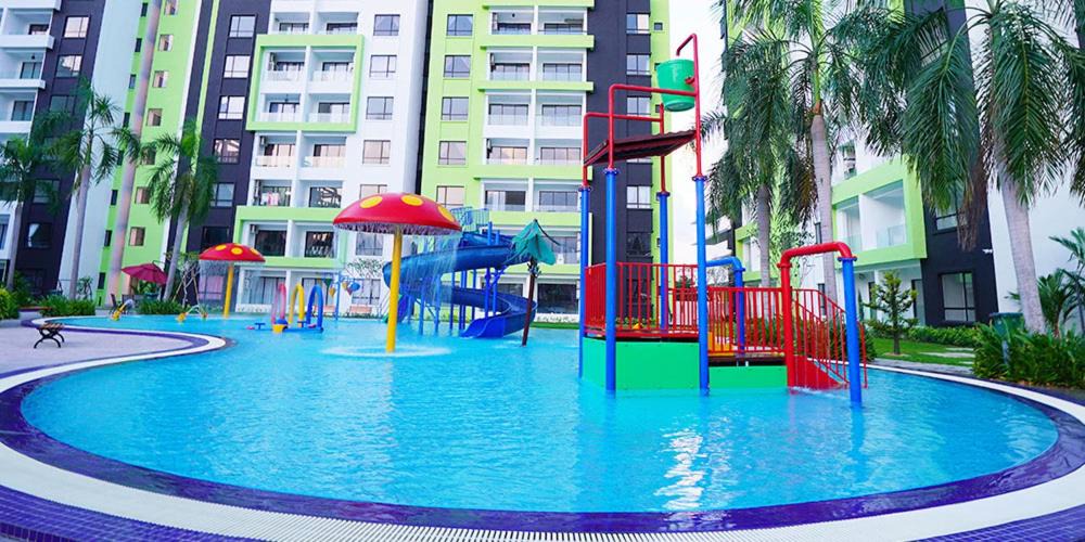Kampung Kuala Pari Apartment | Ipoh Waterpark Pool View Homestay