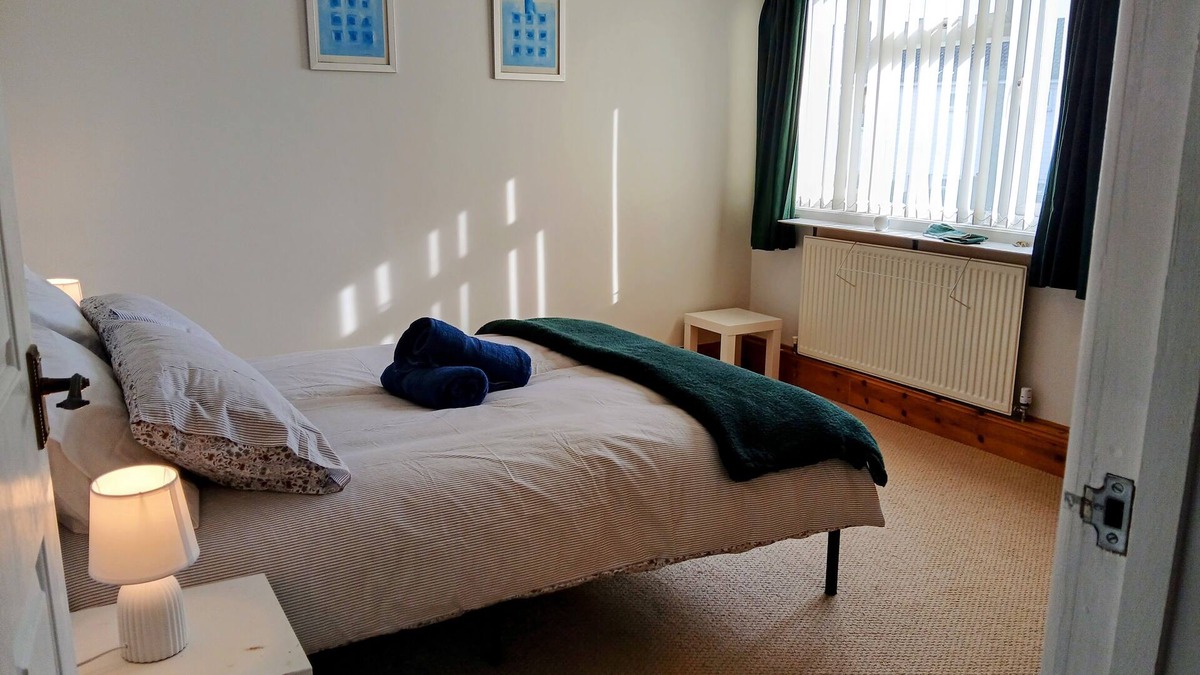 Ipswich House | Ipswich House Gem