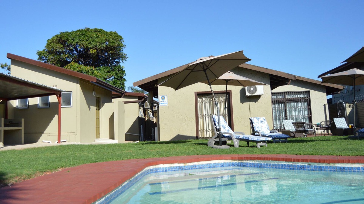 Montclair House | Iqhayiya Guest House