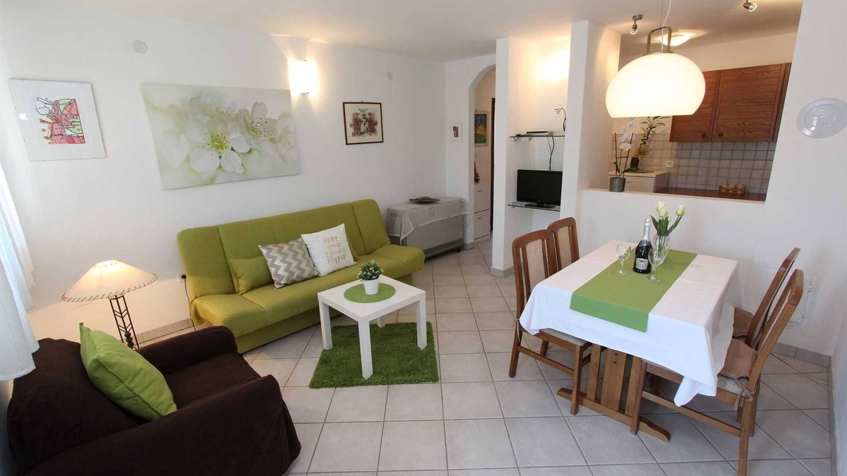 Vintijan Apartment | IRENA One-Bedroom Apartment