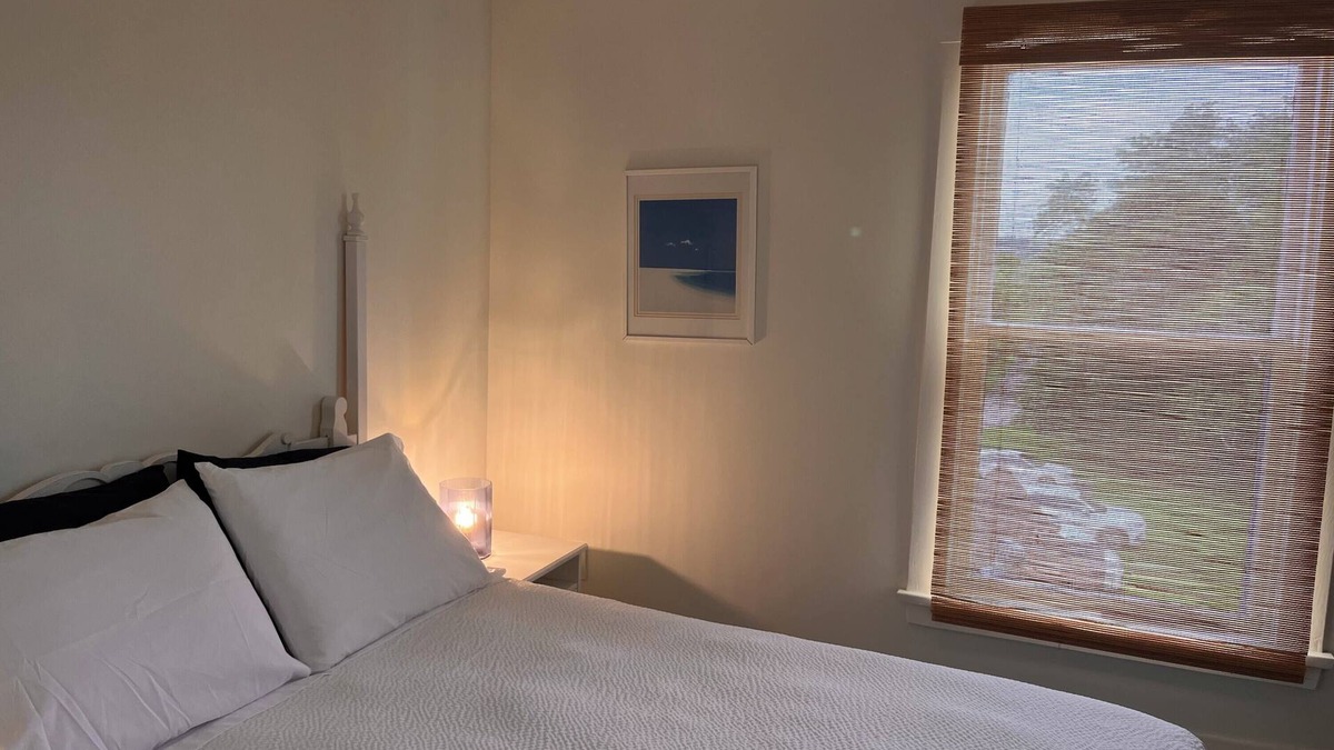 Victoria Villa | Irish Point - Top Floor Pivate Room with Ensuite