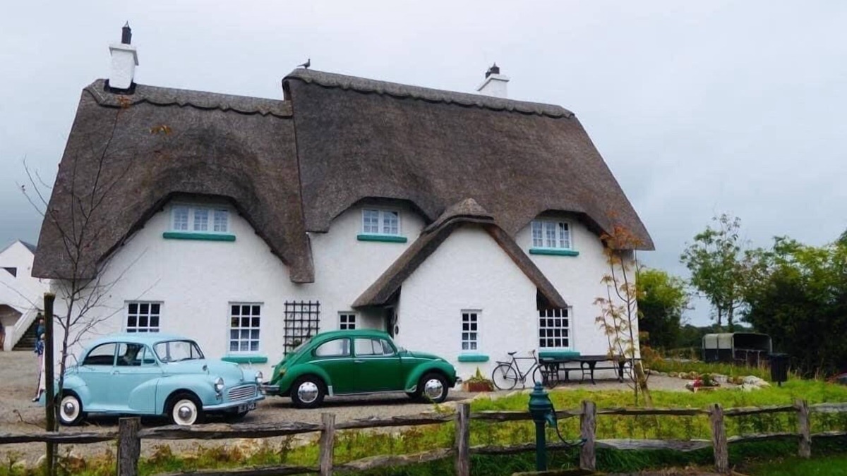 Cookstown Cottage | Irish Thatched Cottage