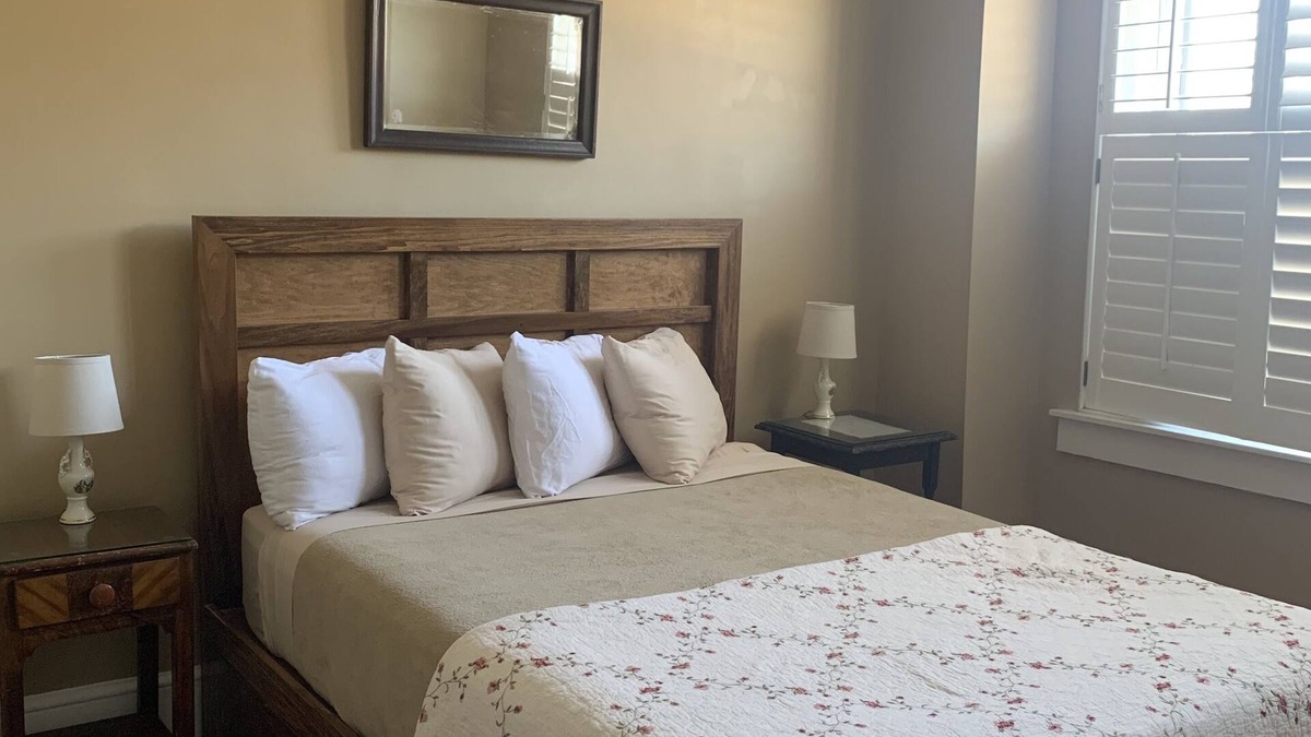 Hot Springs Hotel | Iron Horse Station