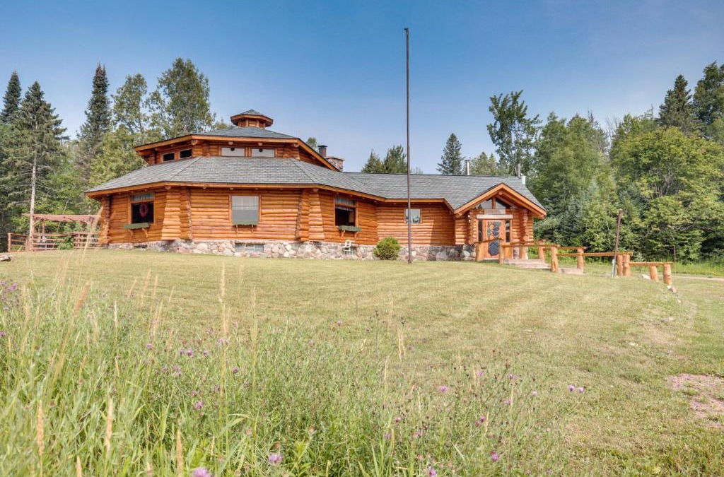 Ironwood House | Ironwood Superior Home about 4 Mi to Big Powderhorn!