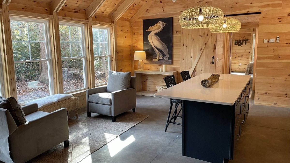 Irvington House | Irvington woodsy privacy, easy walk to shops and restaurants and The Tides