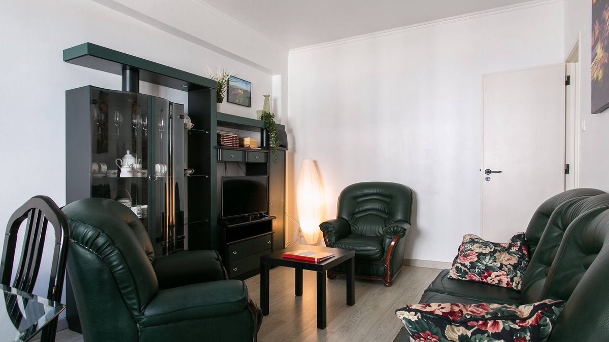 Algueirao - Mem Martins Apartment | Isabel Dream IV, 400m from the train, 4 Km from Sintra.