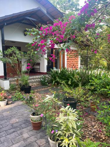Cherthala House | Isaikkoodu