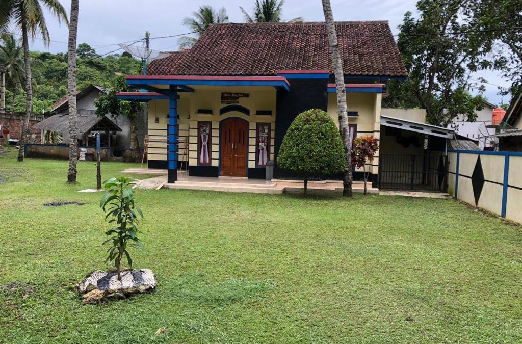 Batu Karas House | Isak batukaras