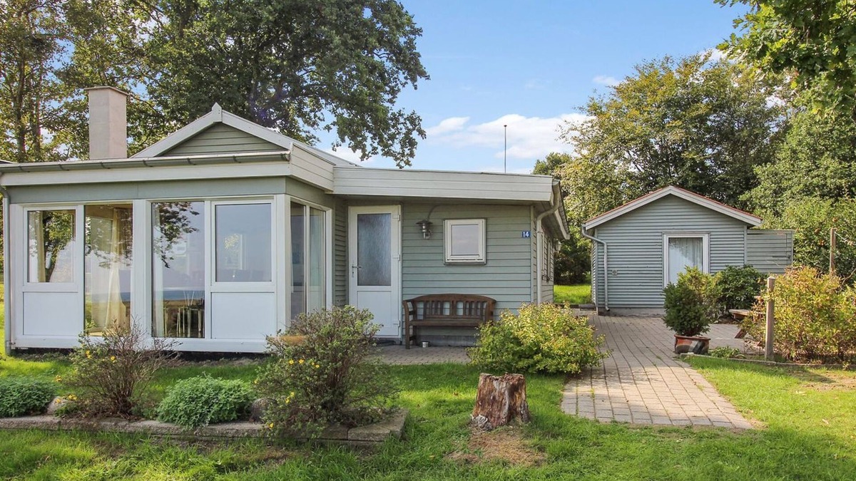 Frederikshavn House | "Isalie" - 200m from the sea by Interhome