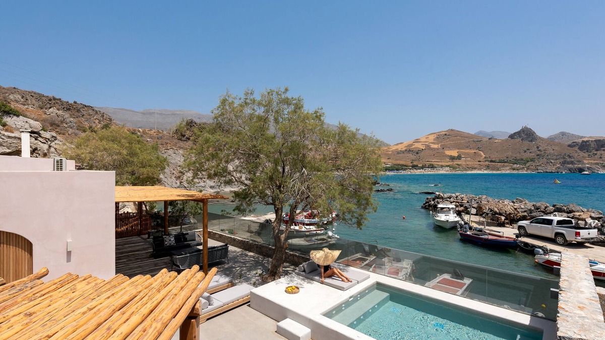 Plakias Villa | Isla Beach House, a Timeless Retreat