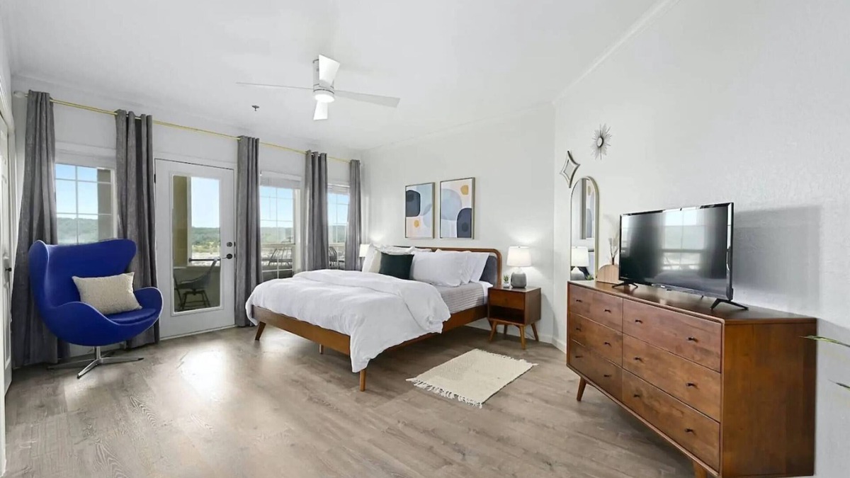 Lago Vista Condo | Island Breeze | 2 Bed, 1 Bath