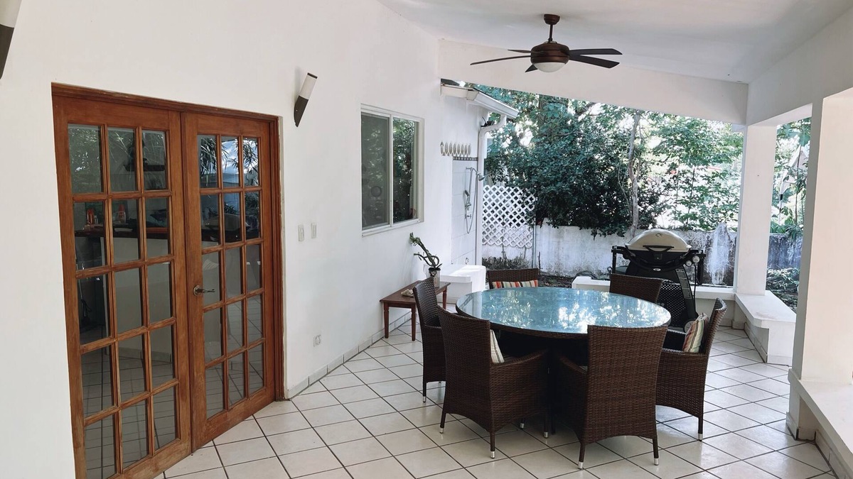 Contadora Island House | Island Garden villa - 3 bedroom, 3 bathroom, cozy and spacious. Wifi, TV, grill