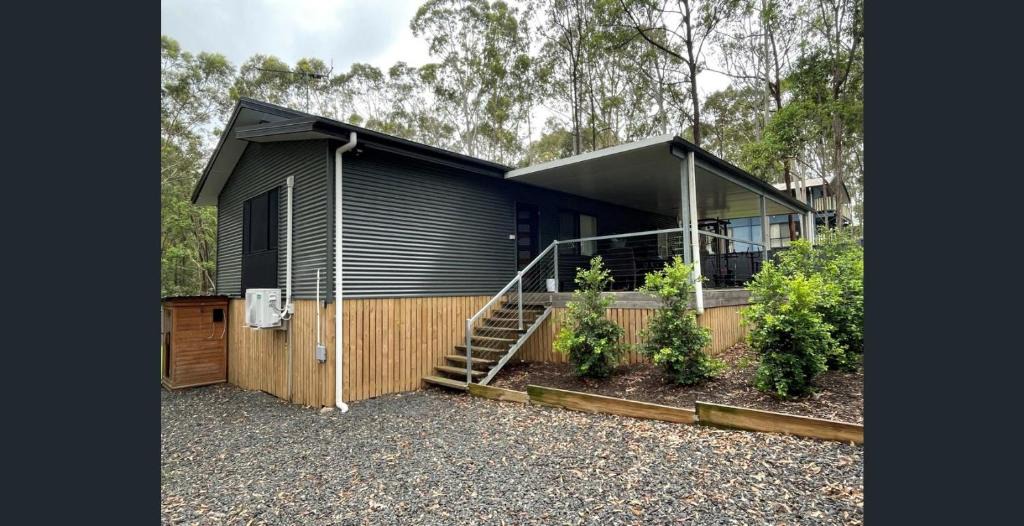 Brisbane Waterfront House | Island Haven Wood